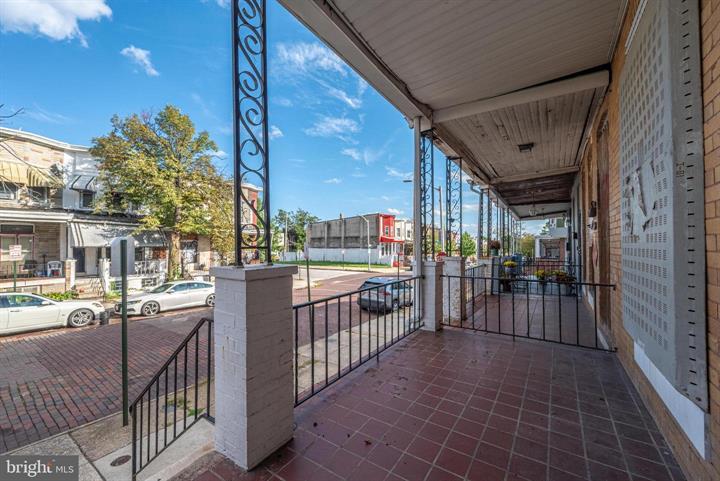 Classic Baltimore Rowhome Ready for Full Transformation