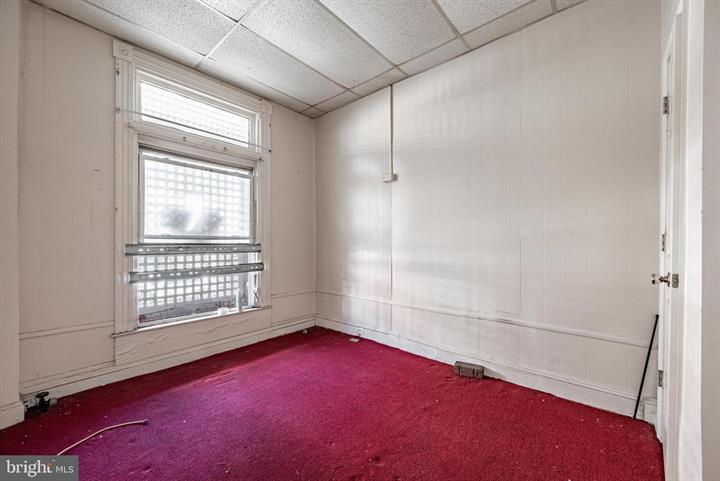 Classic Baltimore Rowhome Ready for Full Transformation