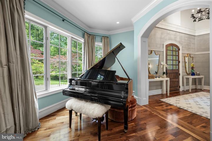 Timeless Elegance in Bethesda’s Prestigious Burning Tree Enclave
