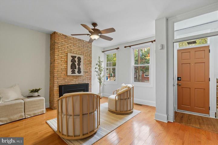Downtown Convenience Meets Modern Comfort Near UMD & Inner Harbor