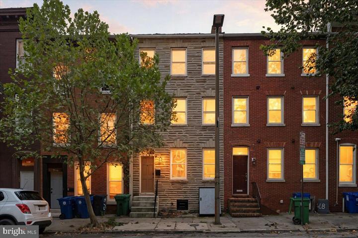 Downtown Convenience Meets Modern Comfort Near UMD & Inner Harbor