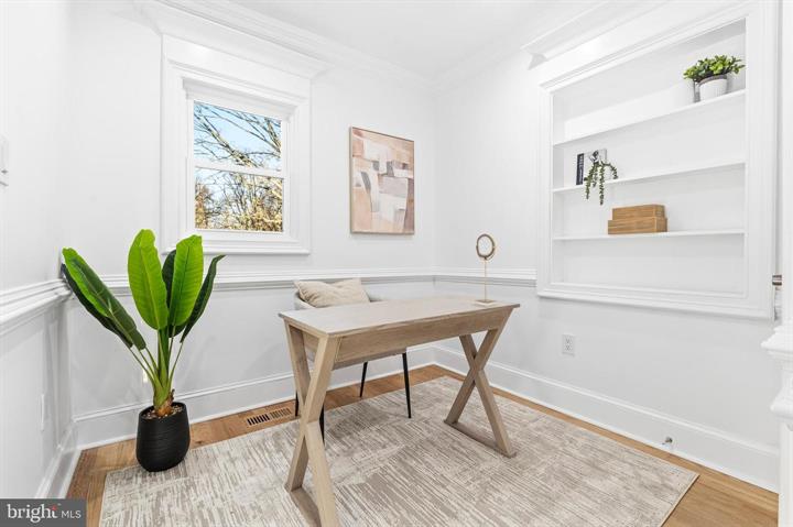 Charming Opportunity in the Heart of Suitland