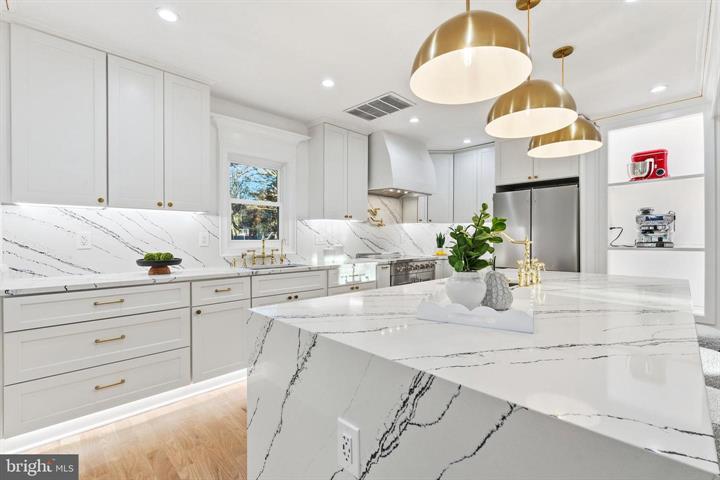 Charming Opportunity in the Heart of Suitland