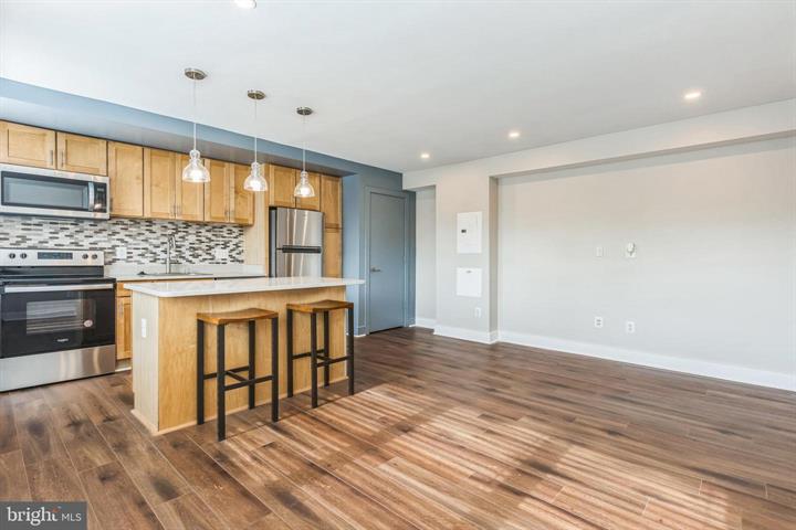 Modern Comfort with Low-Maintenance Living in Southeast DC