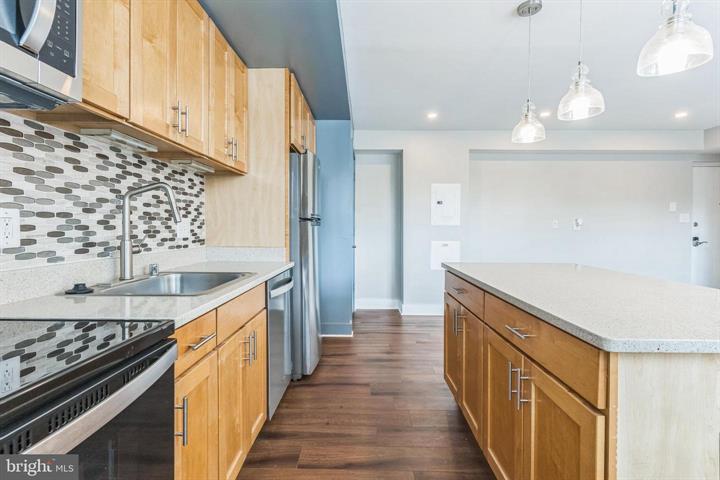 Modern Comfort with Low-Maintenance Living in Southeast DC